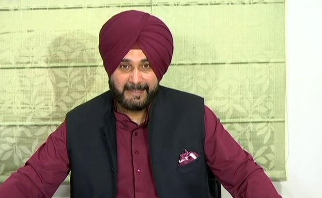 Navjot Sidhu Rebuked For "Messing Up" In Pak, Says Minister. His Rebuttal