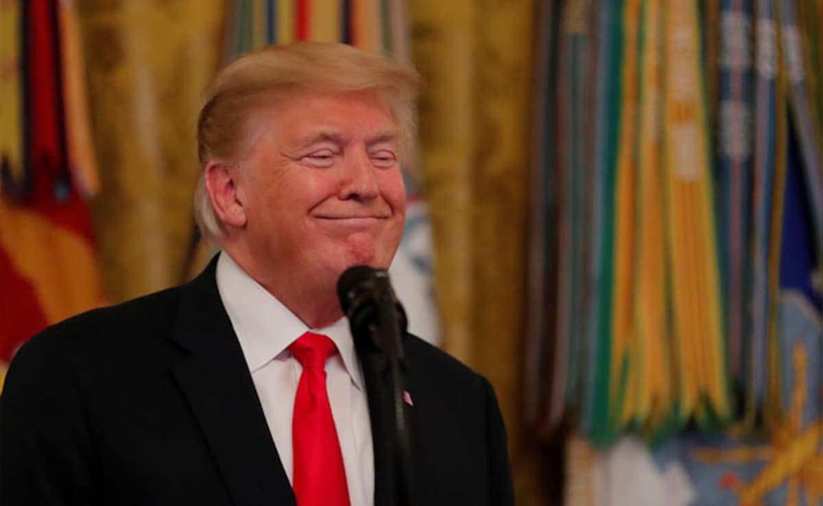 Blog: Blog | "Hamberder" To "Furniture Of Children", Donald Trump And The Art Of The Vowel