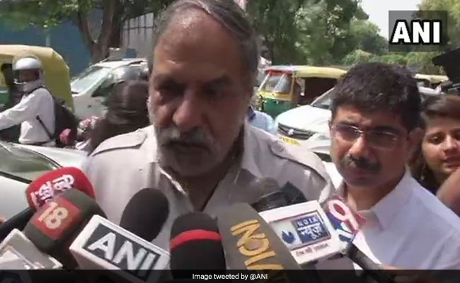 राफेल सौदे में देश के इतिहास का सबसे बड़ा घोटाला, पीएम मोदी के पास छिपाने को बहुत कुछ : कांग्रेस