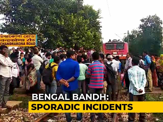 BJP, Trinamool Men Clash During Bengal Bandh. Buses Stoned, Trains Halted