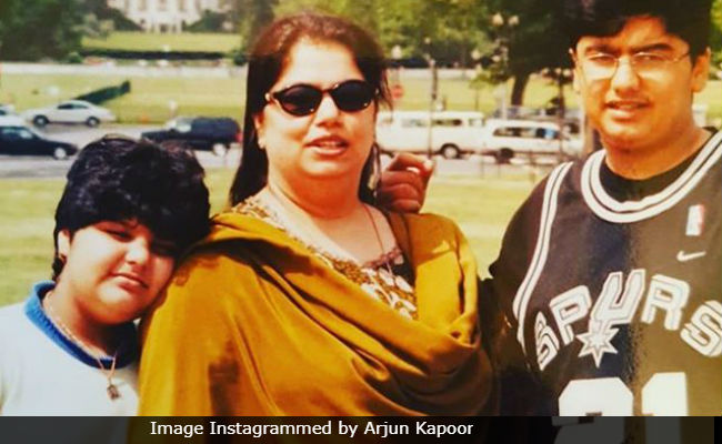 Arjun Kapoor's Emotional Post For His Family Will Make You A Bit Teary