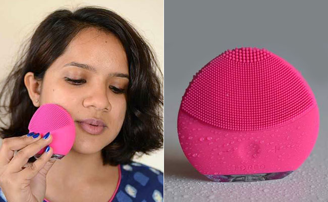 Beauty Review: How The FOREO LUNA Mini 2 Fared On My Oily Skin