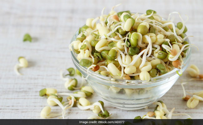 Weight Loss And 4 Other Reasons To Include Protein-Rich Sprouts In Your Daily Diet