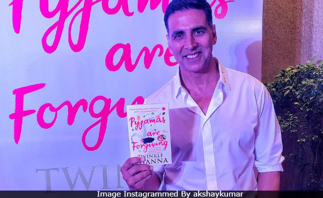 Twinkle Khanna's New Book <i>Pyjamas Are Forgiving</i> Launched. Here's Akshay Kumar's Post For Wife