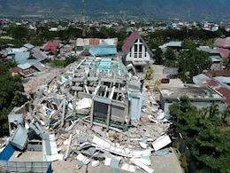 832 Killed In Indonesia Quake, Tsunami; Food Shortage, Looting Reported 832 Killed In Indonesia Quake, Tsunami; Food Shortage, Looting Reported