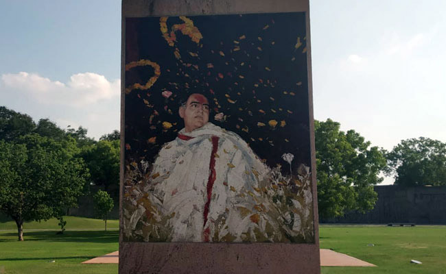 Request To Free Rajiv Gandhi's Assassins Not Sent To Centre: Governor