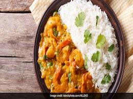 Watch: This Alleppey Prawn Curry Recipe By The Veranda Restaurant Defines Indulgence Watch: This Alleppey Prawn Curry Recipe By The Veranda Restaurant Defines Indulgence