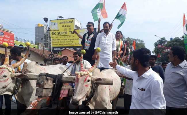 Bharat Bandh: People Stranded, Shops Closed In Kerala, Karnataka