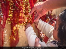 आज से खुलने जा रहे हैं धार्मिक स्थल, उठाए जाएंगे ये एहतियाती कदम... आज से खुलने जा रहे हैं धार्मिक स्थल, उठाए जाएंगे ये एहतियाती कदम...