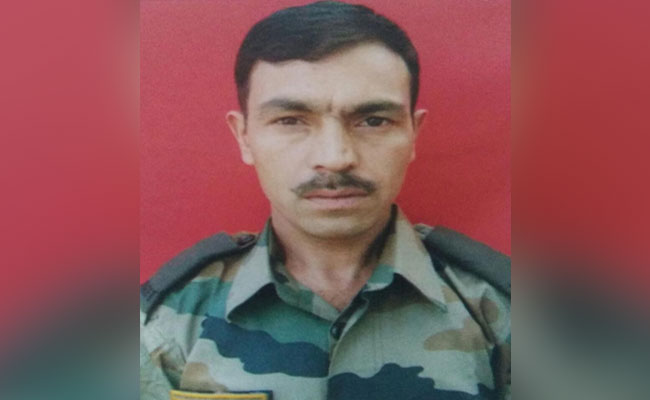 "Resign Or Die": Hizbul's Video Threat To Jammu And Kashmir Security Men
