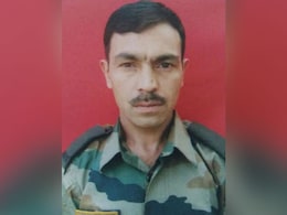 "Resign Or Die": Hizbul's Video Threat To Jammu And Kashmir Security Men "Resign Or Die": Hizbul's Video Threat To Jammu And Kashmir Security Men