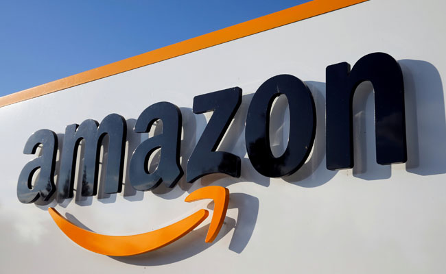 Amazon Rolls Out "Scout" Robots For Autonomous Delivery Near Seattle