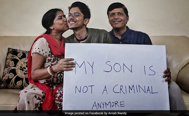 Section 377 खत्म होने के बाद इस शख्स ने मनाई ऐसी खुशी, माता-पिता बोले- अब हमारा बेटा अपराधी नहीं