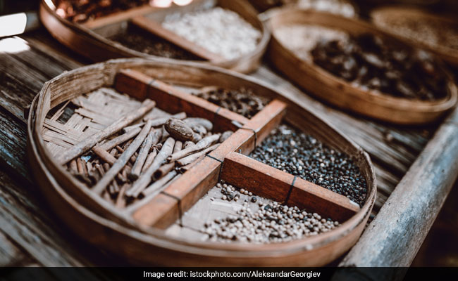 Natural Ways To Fight Hypertension: Try These Herbs To Control High Blood Pressure