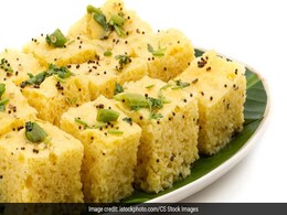 Healthy Breakfast Recipe: वजन घटाने, दिल को हेल्दी बनाने के लिए नाश्ते में बनाएं सूजी ढोकला, यहां पढ़ें आसान रेसिपी Healthy Breakfast Recipe: वजन घटाने, दिल को हेल्दी बनाने के लिए नाश्ते में बनाएं सूजी ढोकला, यहां पढ़ें आसान रेसिपी