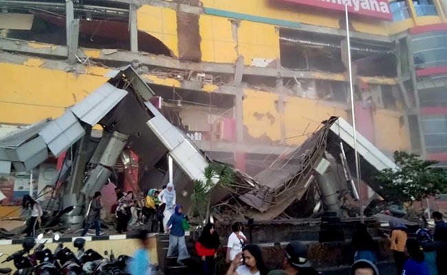 420 Killed In Indonesia Quake, Tsunami; Number Of Dead Could Rise Further