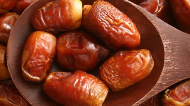 Dates benefits: Vitamin C-rich dates can boost immunity and improve skin quality