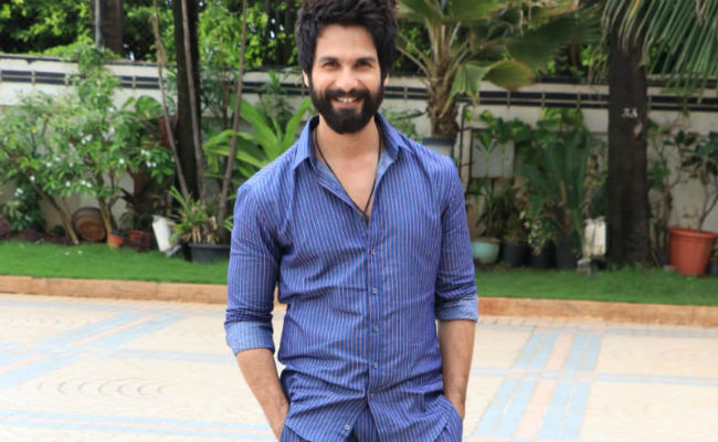 Shahid Kapoor Reveals Why He Can 'Never Match Up' To His 'Extremely Brilliant' Dad Pankaj Kapur's Level