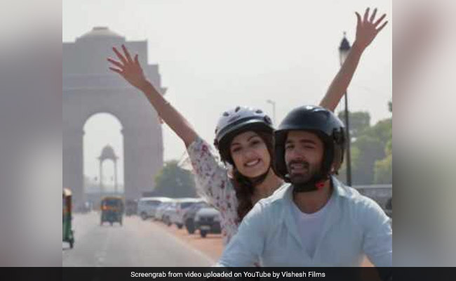 <I>Jalebi</I> Trailer: Rhea Chakraborty And Varun Mitra's Bittersweet Love Story