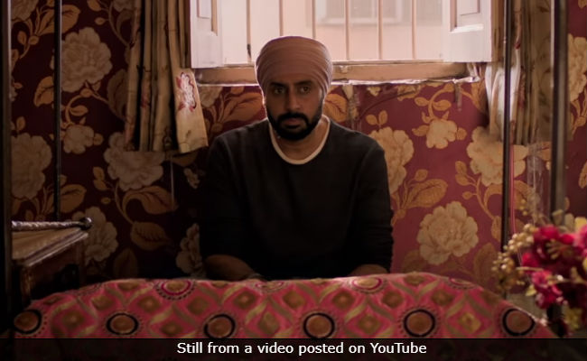 Abhishek Bachchan Silences Twitter Troll Blaming Him For <i>Manmarziyaan</i>'s 'Flop' Status