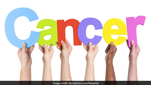 Dr Pramod Julka clarifies that eating sugar does not worsen cancer