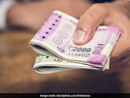 RGHS Cancer Drug Scam: दवाओं के नाम पर करोड़ों के घोटाला, 4 हिस्सों में होता था पैसों का बंटवारा RGHS Cancer Drug Scam: दवाओं के नाम पर करोड़ों के घोटाला, 4 हिस्सों में होता था पैसों का बंटवारा