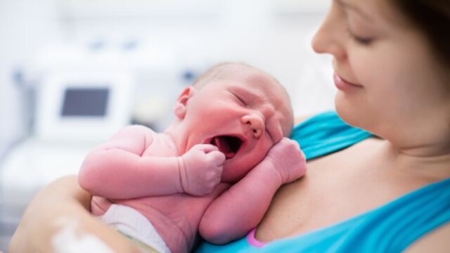 Advantages of breastfeeding: It enables children to gain the right amount of weight