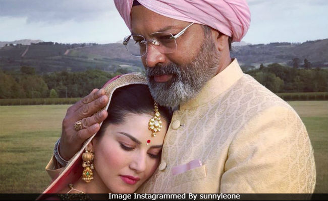 From Sunny Leone, With Love To Her <i>Karenjit Kaur</i> Parents
