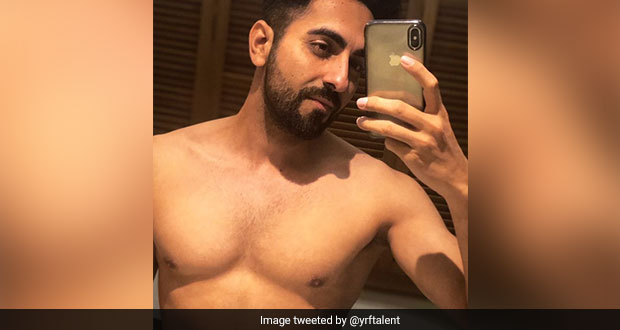 'All Organic': Ayushmann Khurrana Reveals The Secret Behind His Lean Torso With A Bathroom Selfie