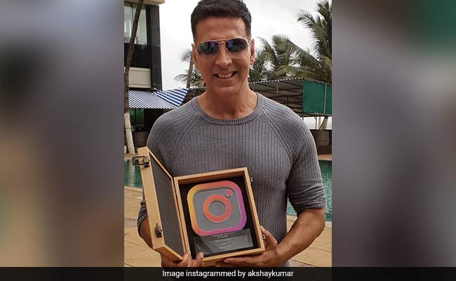 On Akshay Kumar's Birthday, Home Minister Rajnath Singh Tweets Greetings