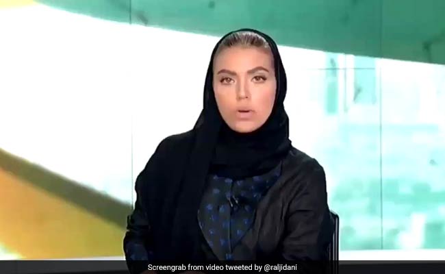 Saudi's First Woman News Anchor Makes Debut On Evening Bulletin