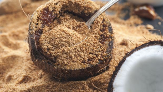 Coconut Sugar Vs Sugar: क्या है कोकोनट शुगर? कैसे बनती है ये और क्या ये साधारण चीनी के मुकाबले सेहत के लिए बेहतर विकल्प है