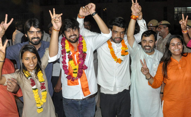 Row Over Voting Machines As BJP-Linked Group Wins Delhi University Polls