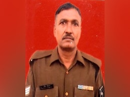 BSF जवान नरेंद्र के शव के साथ बर्बरता पर शहीद हेमराज की पत्नी बोलीं-  पाकिस्तान के 10 सैनिकों के गले काट लेने चाहिए BSF जवान नरेंद्र के शव के साथ बर्बरता पर शहीद हेमराज की पत्नी बोलीं-  पाकिस्तान के 10 सैनिकों के गले काट लेने चाहिए