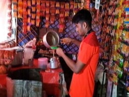 Asian Game Bronze Medal Winner Goes Back To Selling Tea For A Living Asian Game Bronze Medal Winner Goes Back To Selling Tea For A Living