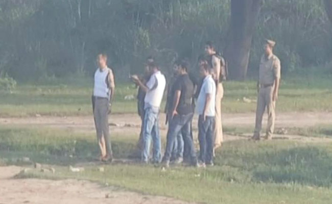 2 Killed In UP Encounter-On-Camera, Cops "Invited" Journalists To Watch