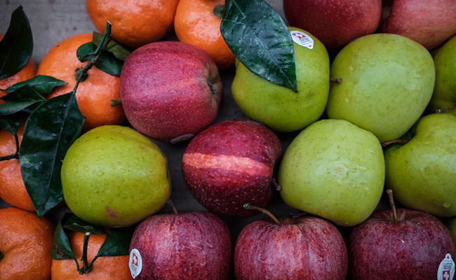 Don't Paste Stickers On Fruits, Chhattisgarh Food Authority Tells Sellers