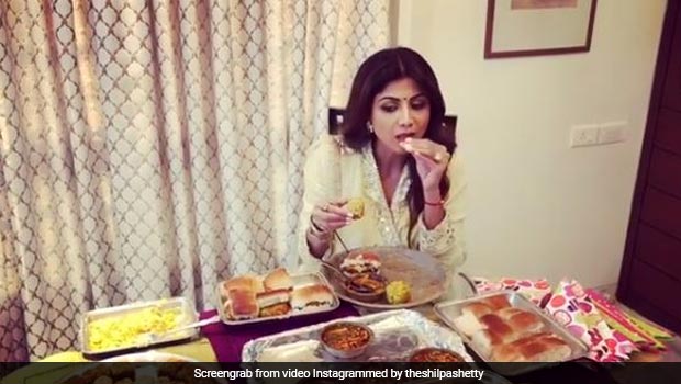 Shilpa Shetty's Ganesh Chaturthi Binge: How Many Of These Marathi Delicacies Have You Tried?