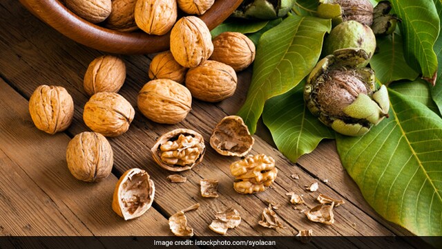 Walnuts are a good vegetarian food option for getting omega 3 fatty acids