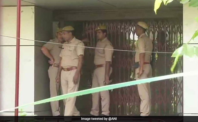2 Punjab National Bank Security Guards Killed In Loot Attempt In Noida