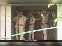 नोएडा : शेयर बाजार में निवेश करवाने के नाम पर कंपनी संचालक से 7 करोड़ से अधिक ठगे