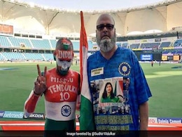 Pak's 'Chacha Chicago' Sponsors Indian Fan's UAE Trip For Asia Cup Pak's 'Chacha Chicago' Sponsors Indian Fan's UAE Trip For Asia Cup