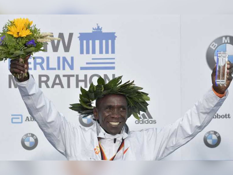 Kenyan Marathon Master Eliud Kipchoge Smashes World Record