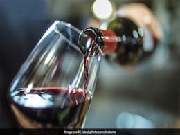 Drinking Red Wine May Be Good For Depression, Says Study Drinking Red Wine May Be Good For Depression, Says Study