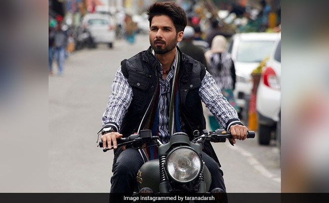 <I>Batti Gul Meter Chalu</I> Box Office Collection Day 2: Shahid Kapoor And Shraddha Kapoor's Film Earns Rs 14.72 Crore