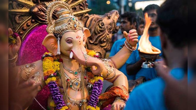 Durva Ke Upay: दूर्वा के इस उपाय को करते ही बरसती है गणपति कृपा, बन जाते हैं सारे बिगड़े काम