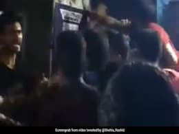 Late-Night Clashes At JNU Hours After Left Sweeps Polls Late-Night Clashes At JNU Hours After Left Sweeps Polls