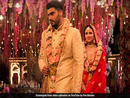 परिणीति चोपड़ा ने लिए अर्जुन कपूर के साथ सात फेरे, फिर इस वजह से छोड़ा साथ; डेढ़ करोड़ बार देखा गया Video परिणीति चोपड़ा ने लिए अर्जुन कपूर के साथ सात फेरे, फिर इस वजह से छोड़ा साथ; डेढ़ करोड़ बार देखा गया Video