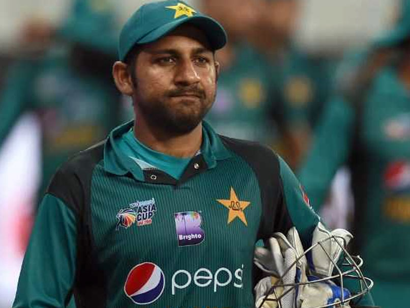 Pakistan Fans Blast Captain Sarfraz Ahmed After Crushing Defeat To India