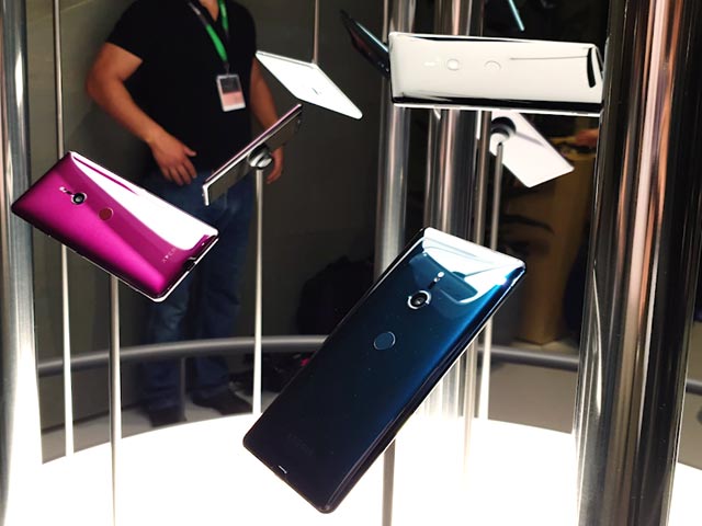 Sony Xperia XZ3 With Android P First Look